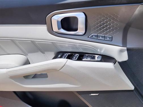 2025 Kia Sorento Hybrid SX Prestige