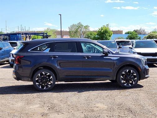 2025 Kia Sorento EX