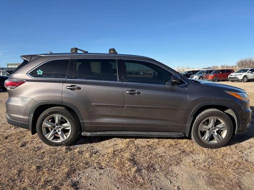 2016 Toyota Highlander Limited Platinum
