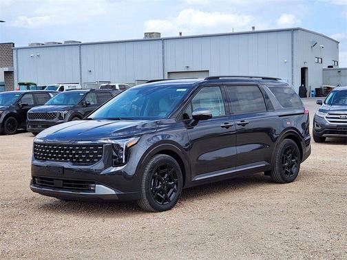 2026 Kia Carnival SX