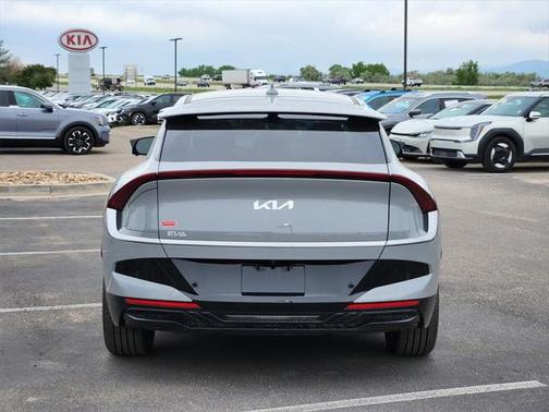 2025 Kia EV6 Wind