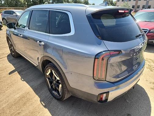 2023 Kia Telluride EX