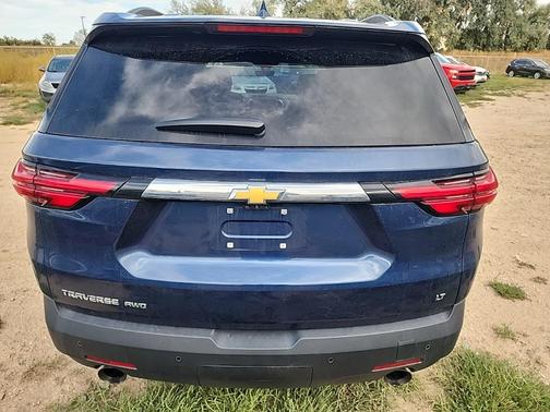 2022 Chevrolet Traverse LT Leather