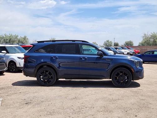 2025 Kia Sorento EX