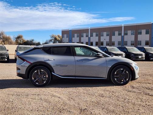 2025 Kia EV6 Light Long Range