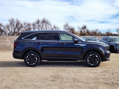 2026 Kia Sorento S
