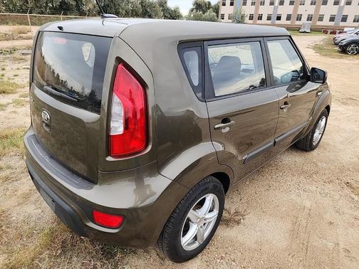 2013 Kia Soul Base