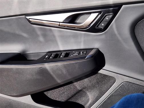 2025 Kia EV6 Wind