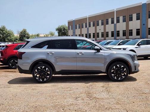 2025 Kia Sorento EX