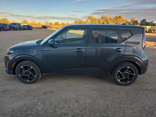 2024 Kia Soul EX