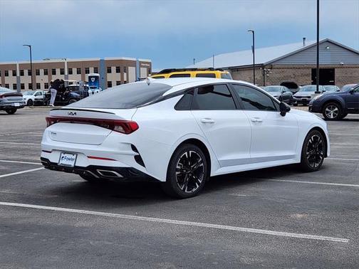 2022 Kia K5 GT-Line