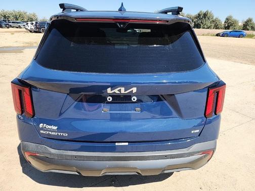 2024 Kia Sorento SX