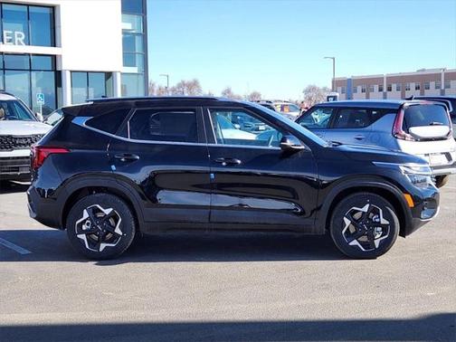 2025 Kia Seltos EX