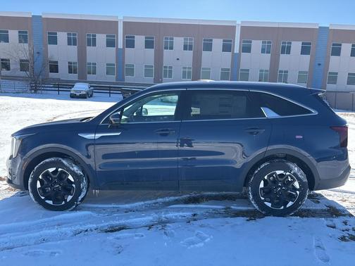2024 Kia Sorento S