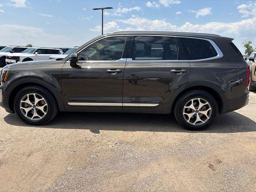 Dark Moss 2020 Kia Telluride EX