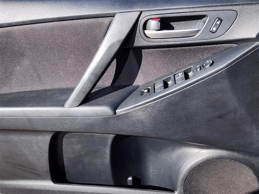 2012 Mazda Mazda3 i Touring