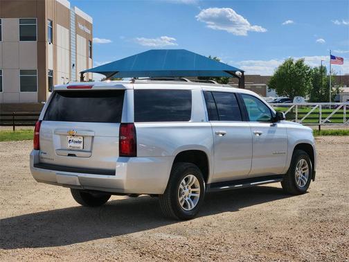 2019 Chevrolet Suburban LT