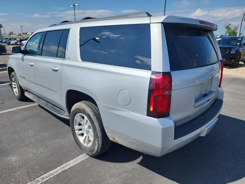 2019 Chevrolet Suburban LT