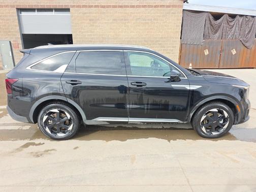 2025 Kia Sorento Hybrid EX
