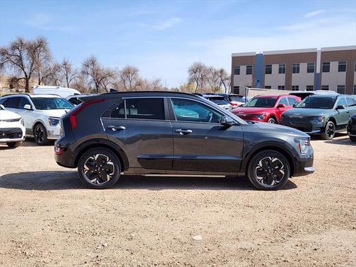 2025 Kia Niro EV Wave