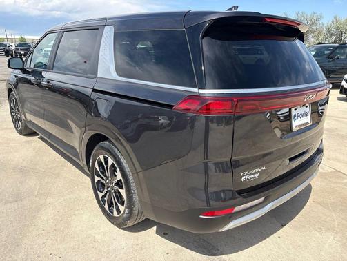Panthera Metal 2024 Kia Carnival EX