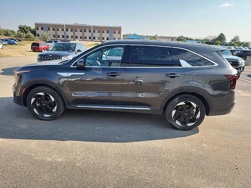 2025 Kia Sorento Hybrid EX