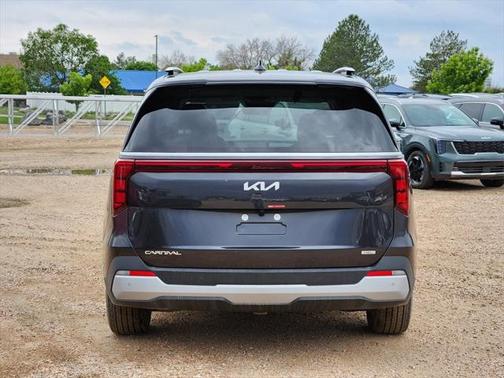 2025 Kia Carnival Hybrid EX