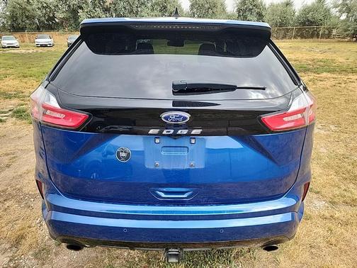 2021 Ford Edge ST Line
