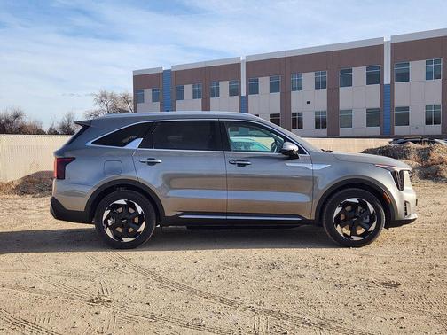 Volcanic Sand 2026 Kia Sorento Plug-In Hybrid EX