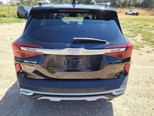 2023 Kia Seltos S