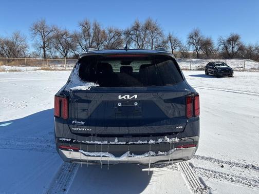 2024 Kia Sorento S
