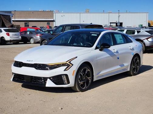 2025 Kia K5 GT-Line