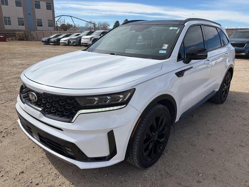 Glacial White Pearl 2021 Kia Sorento SX