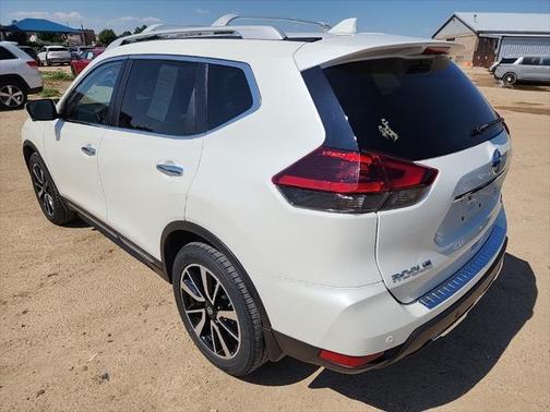 2020 Nissan Rogue SL