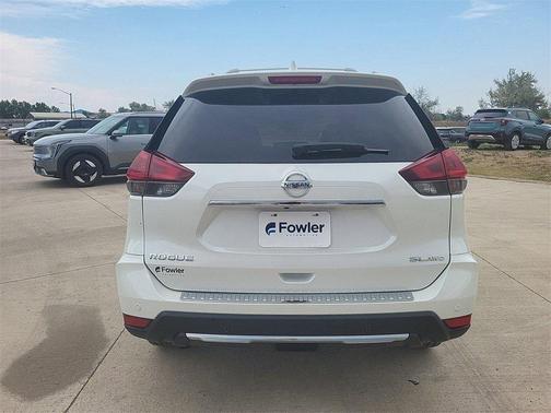 2020 Nissan Rogue SL