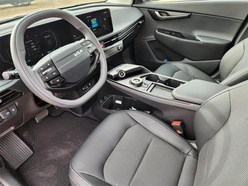 2025 Kia EV6 Light Long Range