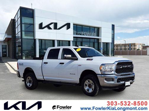 2020 RAM 2500 Tradesman Crew Cab 4X4 6'4' Box