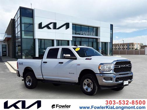 2020 RAM 2500 Tradesman Crew Cab 4X4 6'4' Box