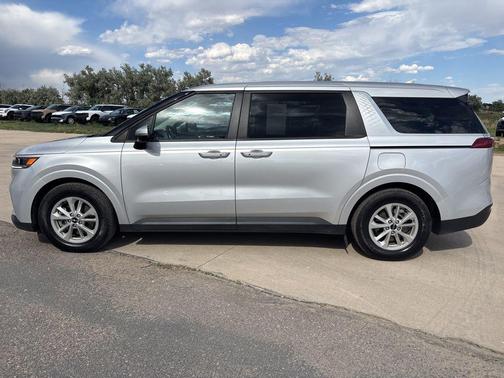 Silky Silver 2023 Kia Carnival LX