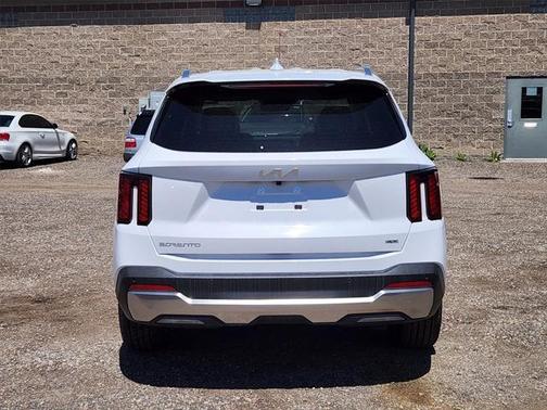 2025 Kia Sorento EX