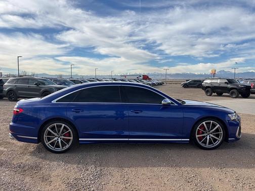 2023 Audi S8 4.0T