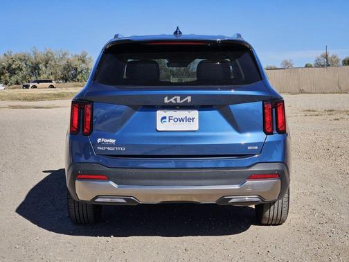 Mineral Blue 2025 Kia Sorento Hybrid EX