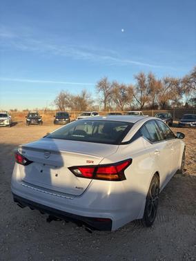 2023 Nissan Altima SR Intelligent AWD