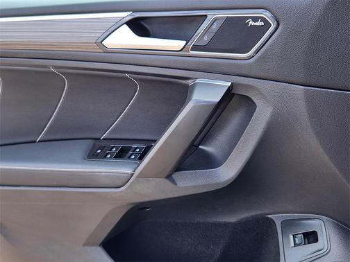 2022 Volkswagen Tiguan 2.0T SEL R-Line 4MOTION