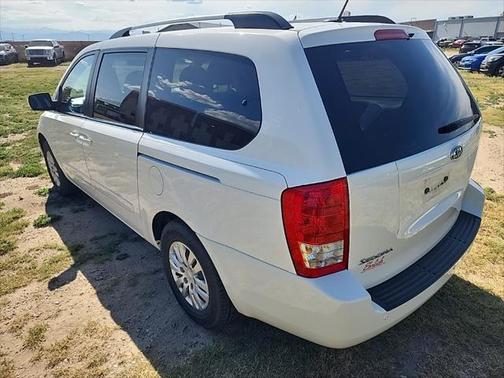 2012 Kia Sedona LX