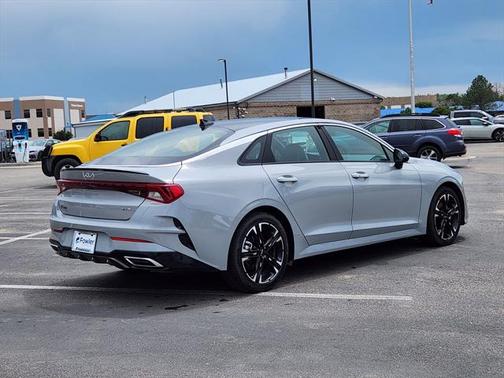 2024 Kia K5 GT-Line