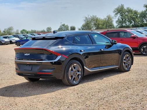 2025 Kia EV6 Light Long Range