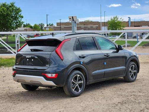 2025 Kia Niro EX