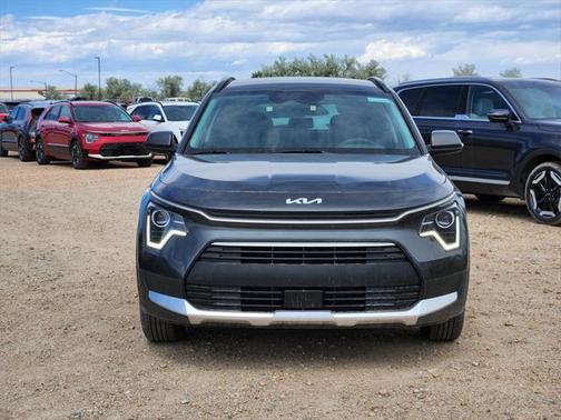 2025 Kia Niro EX