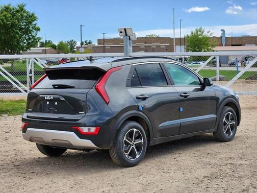 2025 Kia Niro EX